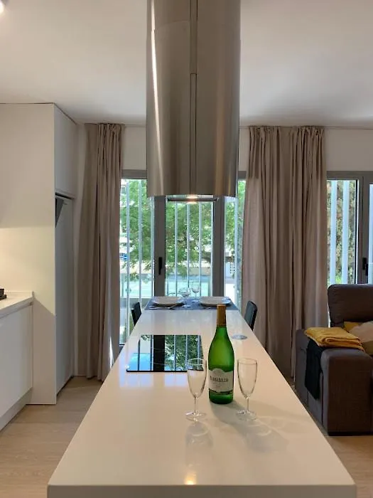 RentalSevilla Encantador apartamento junto a Gran Plaza Sevilla